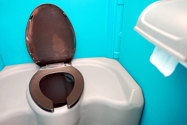 Best Portable restroom trailer rental  in Middletown, NY